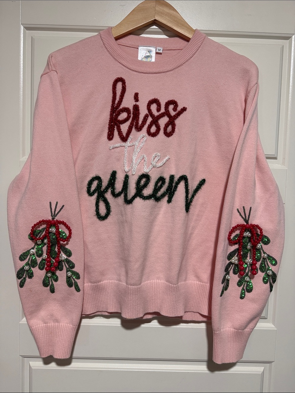 Queen of Sparkles Kiss The Queen Sweater Mistletoe Elbows Beaded Pink Womens m